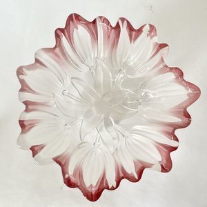 Mikasa Pink & White Crystal tulips Pink Collection‎ 7 inch bowl Decor Glass ￼￼